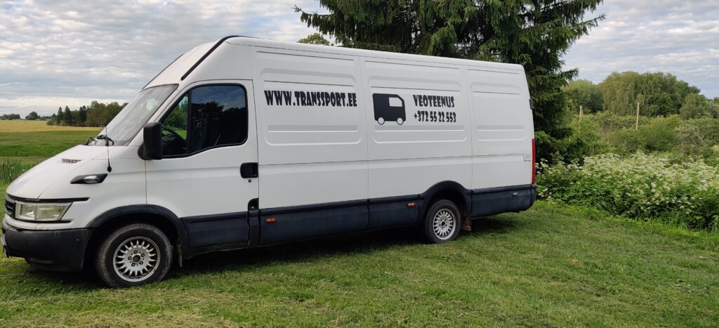 Puksiir ja transpordiabi kaubik